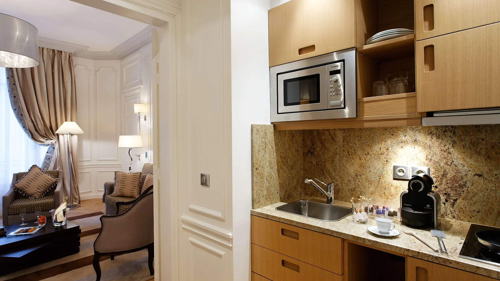 Majestic Hotel Spa - Champs Elysees Paris