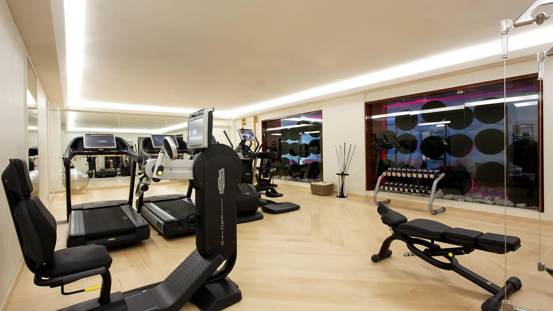 Majestic Hotel Spa - Champs Elysees Paris