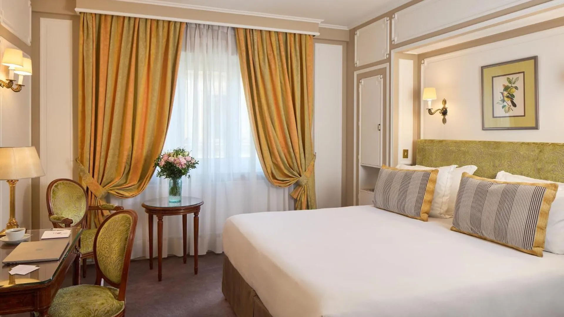 Majestic Hotel Spa - Champs Elysees Paris